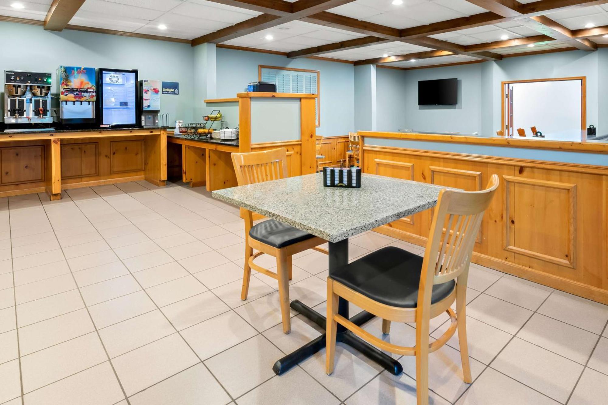 Best Western Inn Rice Lake Exterior foto